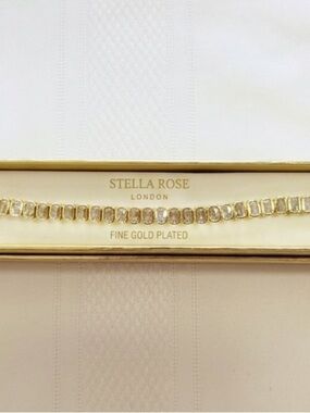 NEW Stella Rose gold plated tennis bracelet. Box included perfect gift